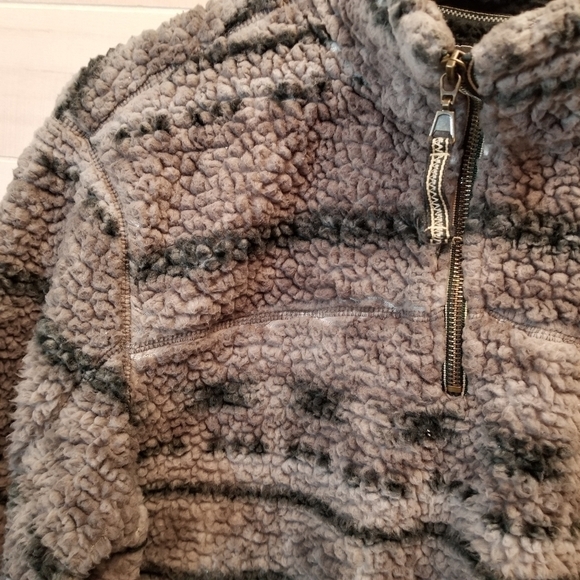 {L} Grizzly Sherpa Gray Black Quarter Zip Pullover Jacket - Picture 3 of 6